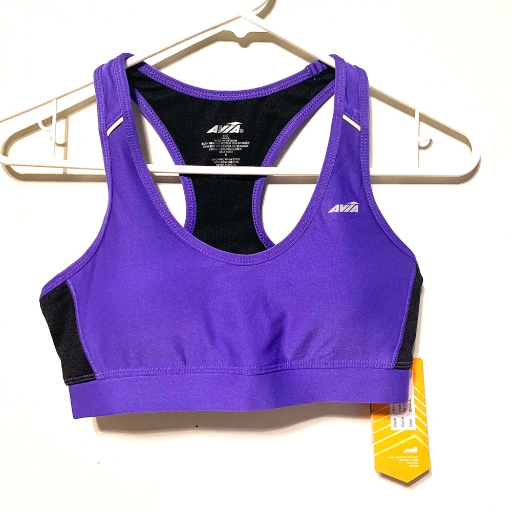 🎄Vibrant purple sports bra
